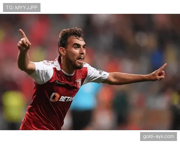 布拉加中场运作 布拉加中场运作